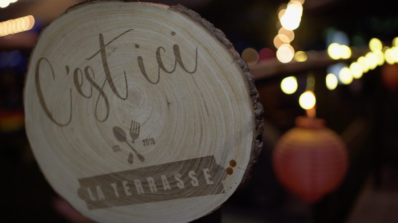 C'est ici / La Terrasse 1